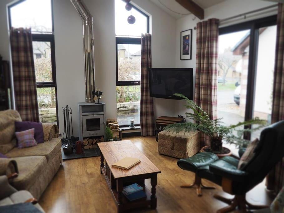 Fern Angus, Kirriemuir Holiday home *